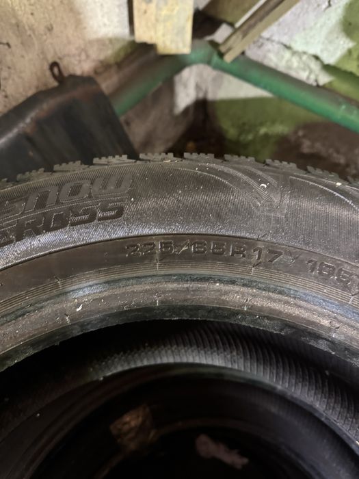 Комплект зимней шины 225/65 R17