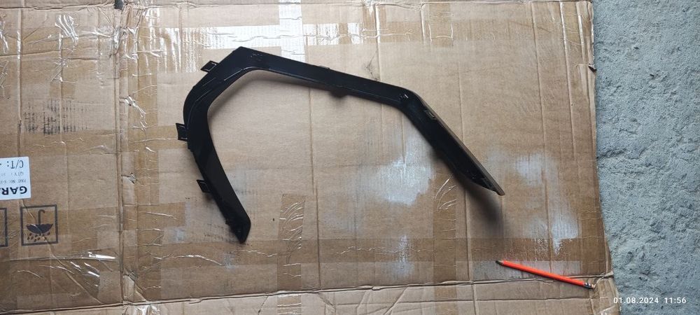 Накладка переднего бампера для Byd song plus