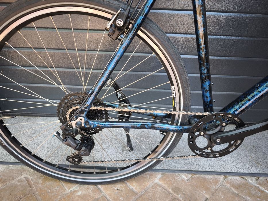 City bike custom, roți pe 28, cadru 60 cm