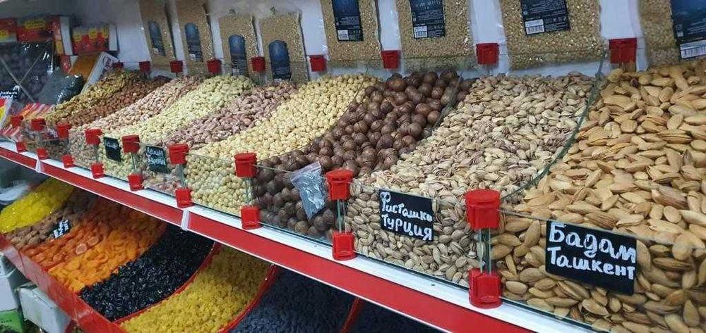 прилавки витрины полки для магазина