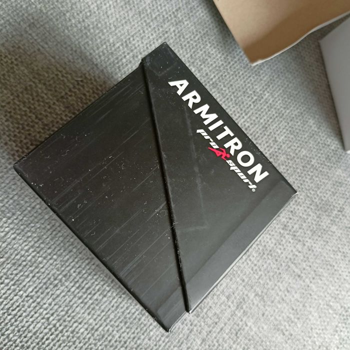 ARMITRON USA, чисто нов, супер подсветка и добра алтернатива на Casio