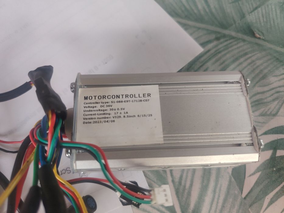 Controller trotinetă electrică 36V 17A – original – funcțional
