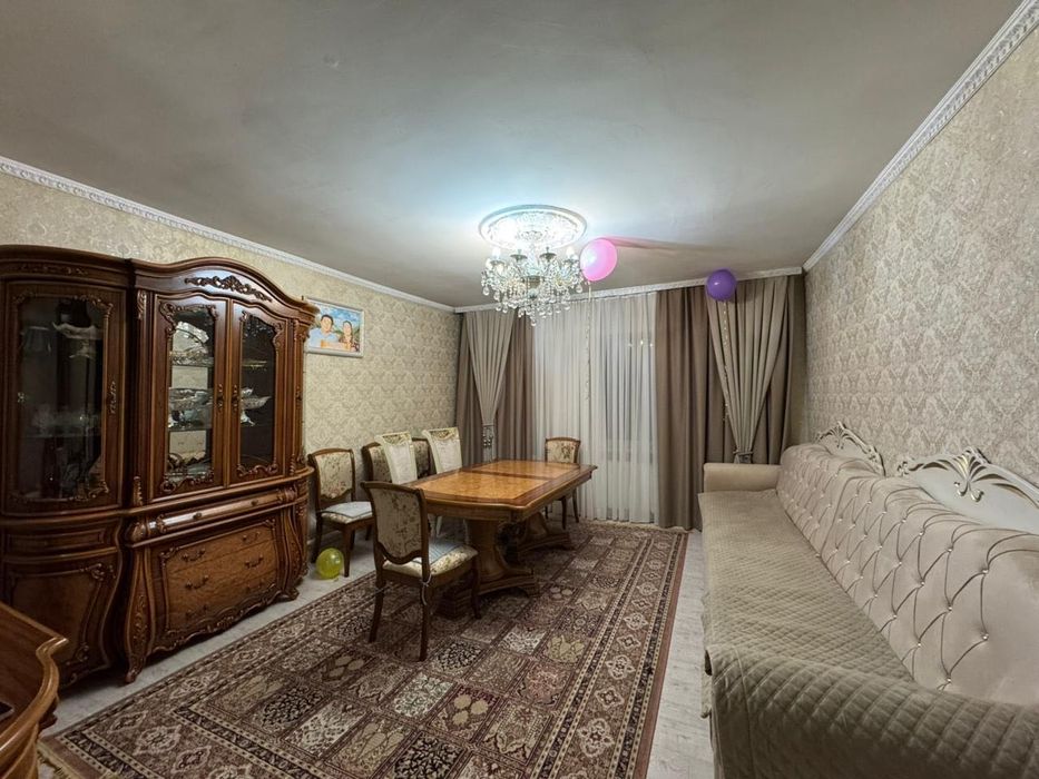 Гарнитур комплект со стульями