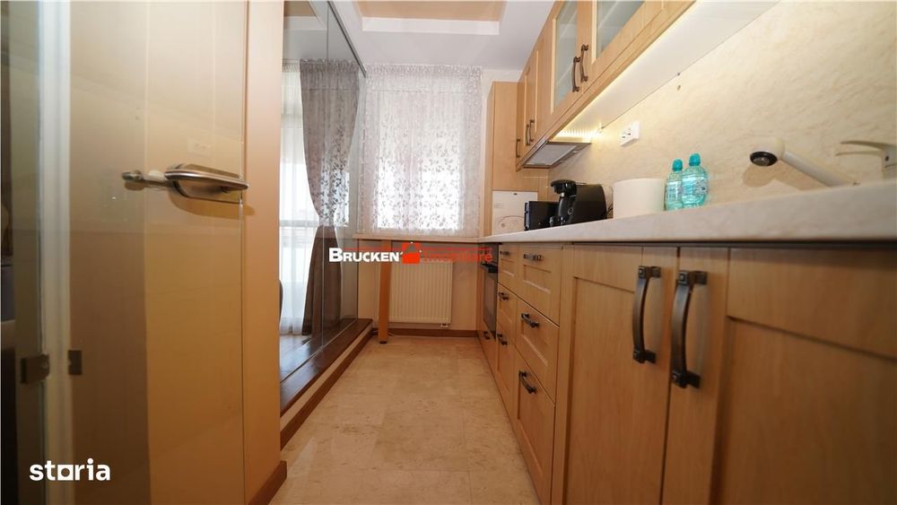 Apartament cu 3 camere, terasa generoasa si doua locuri de parcare, Ar — fotografia 3