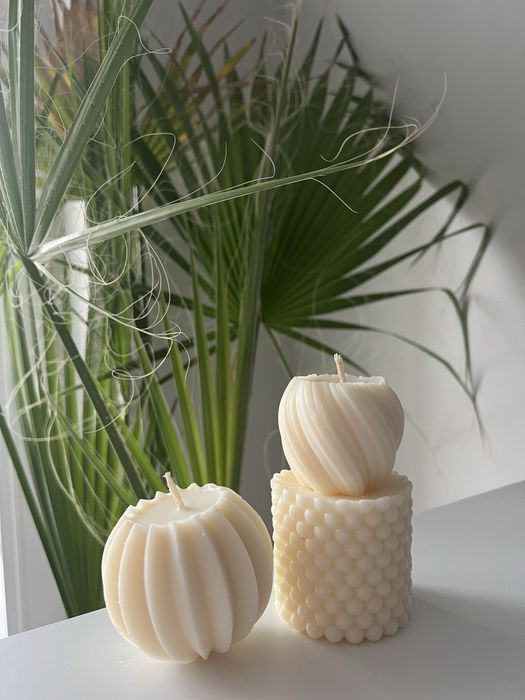 Продавам соеви свещи в различни форми