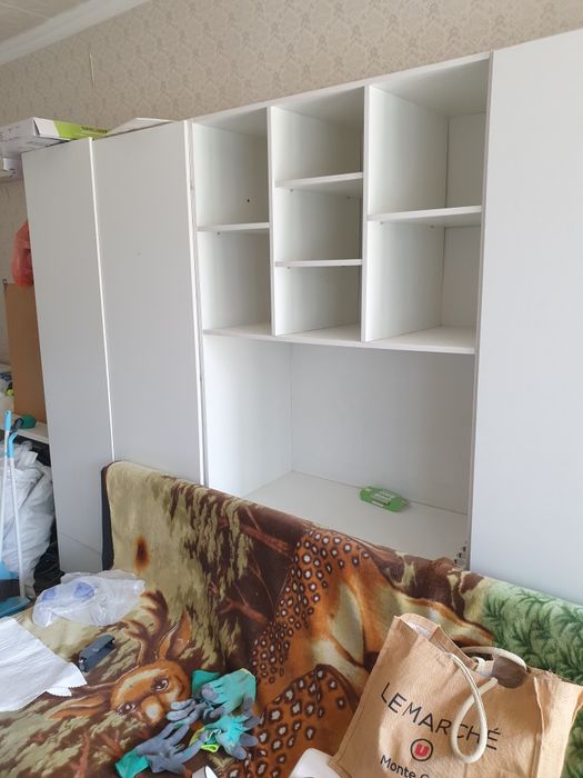 Продам Мебель кухня и стенка