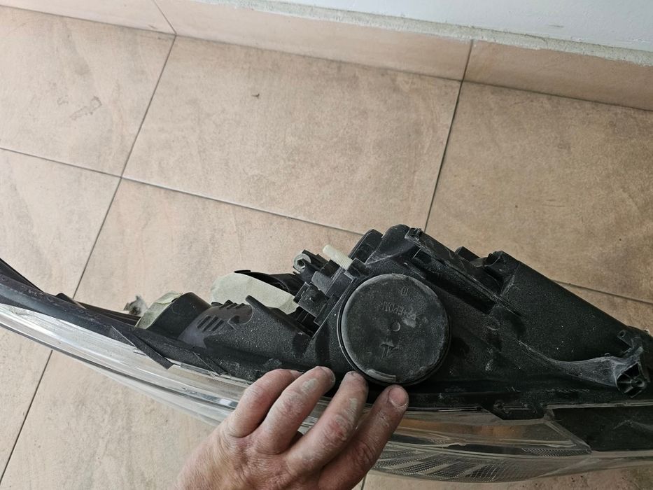 Десен фар Renault Clio 4 desen far рено клио 4