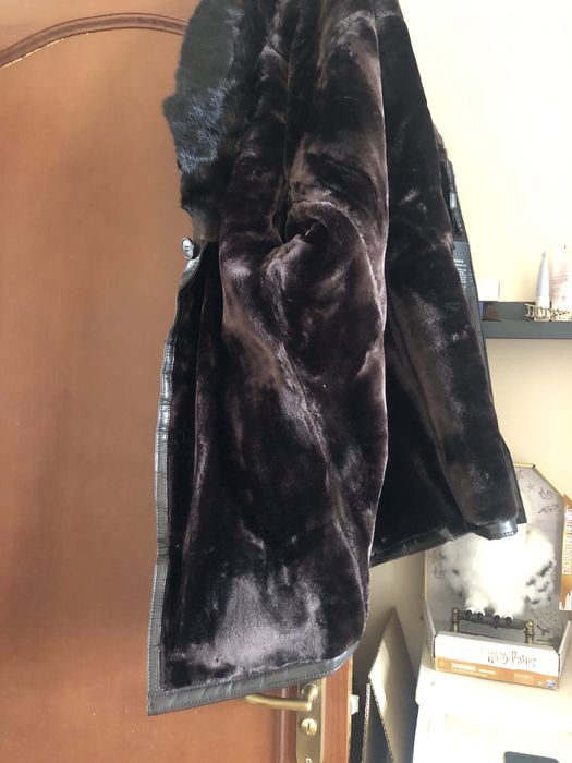 Продам кожаную куртку на меху