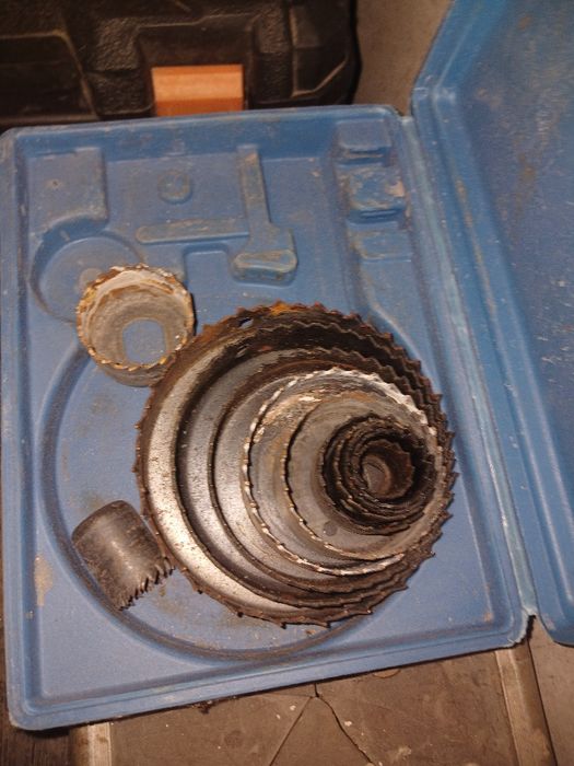 Коронки по дереву