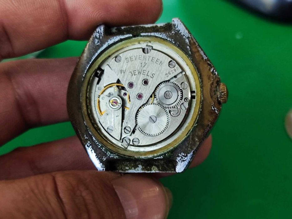 Механичен часовник poljot стадион