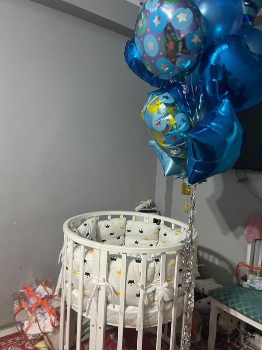 Детский манеж хороший.