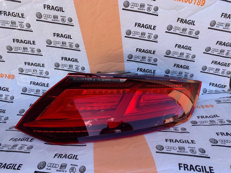 Stop dr Audi tt 2014 -2018 cod 8S0945096D