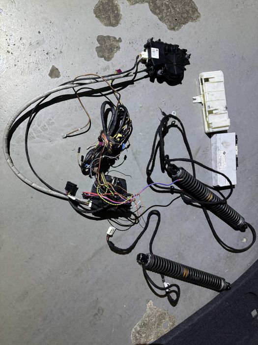 Vand kit portbagaj electric bmw f10, f01, amortizoare electrice