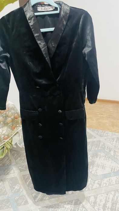 Продается платье за 3000 тг!