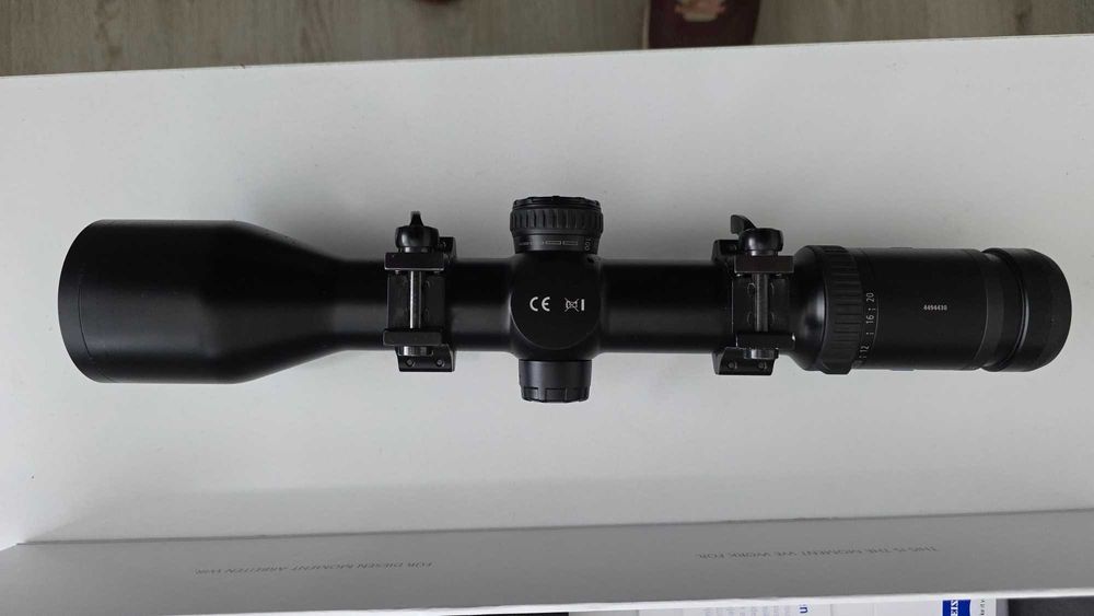 Оптика ZEISS VICTORI V8 2.8 20 56