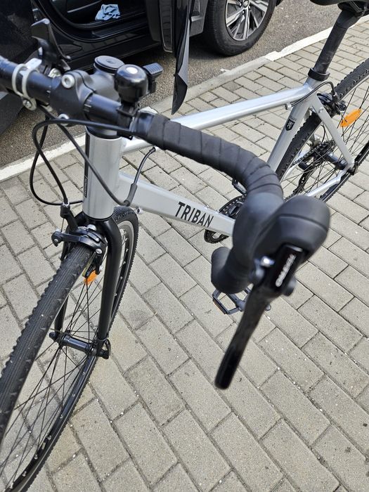 Bicicleta de sosea RC100 Gri TRIBAN
