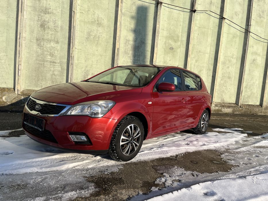 Kia CEED 1.4 i EURO 5 Clima (scurt)