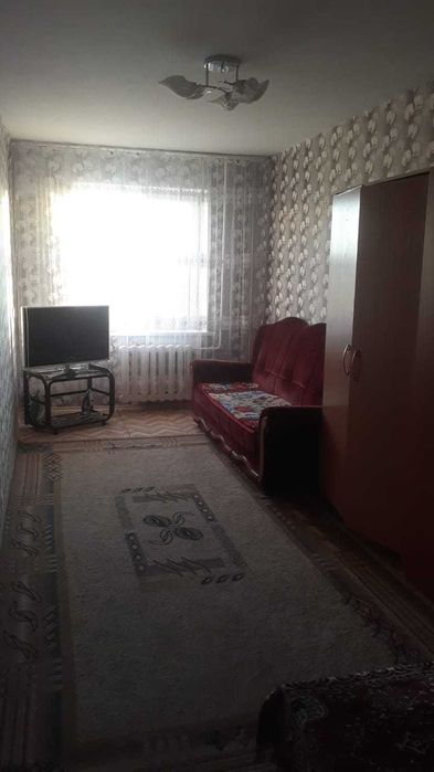 Продам 2х комн кв Абая 35