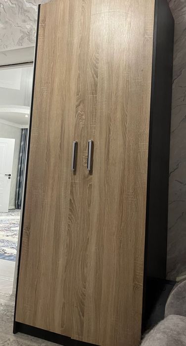 Шкаф в хорошем состояние