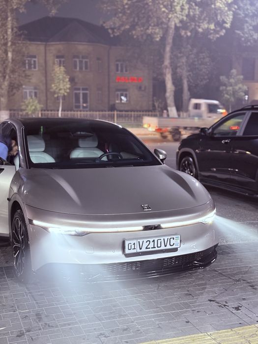 Zeekr 007 688 zapas xod