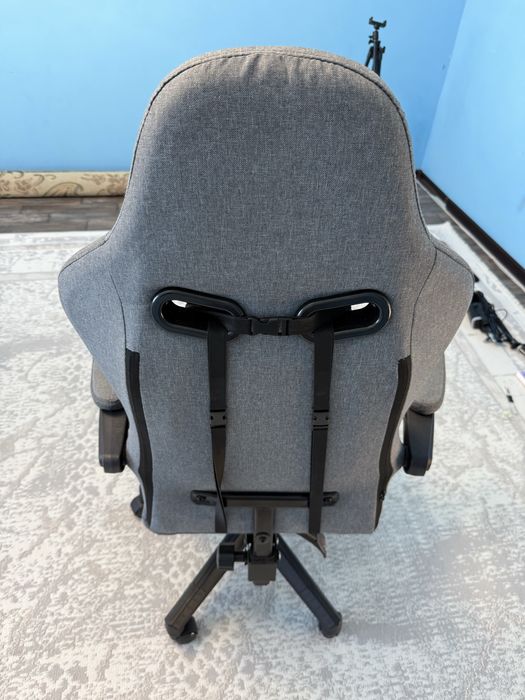 Игровое кресло .