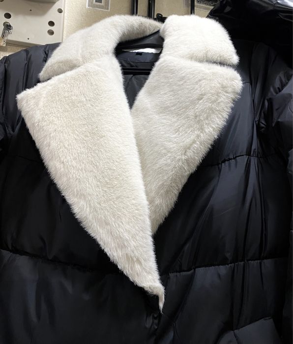 Продам куртку новую