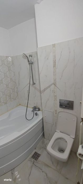 Apartament 3 camere 2 bai Dacia, etajul 3