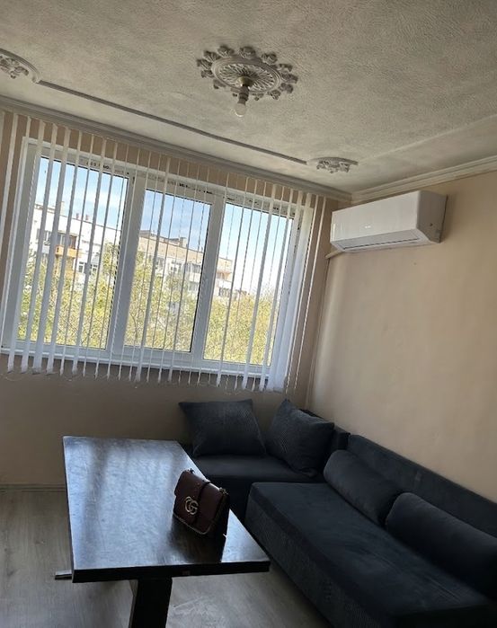 Продава се гарсониера