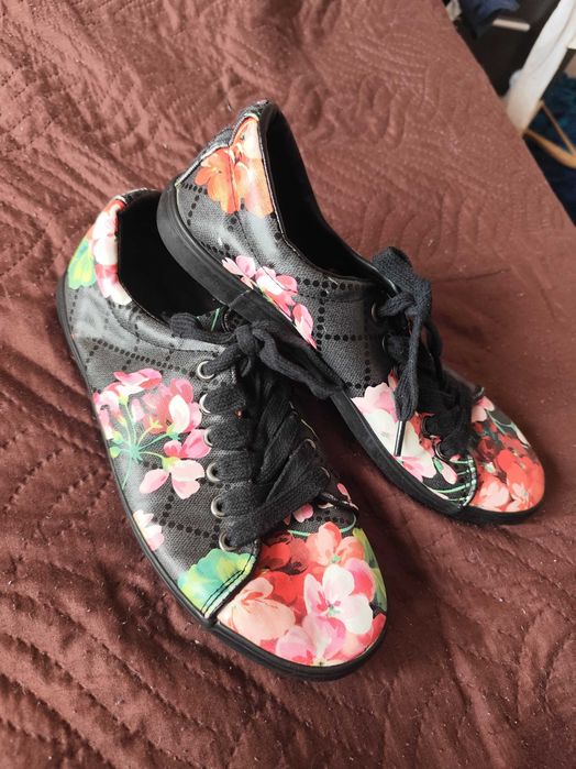 Кецове Mat Star с цветя