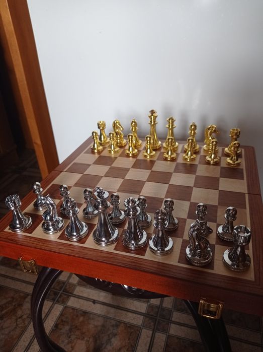Вечные шахматы металлические