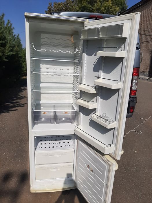 Холодильник  доставка