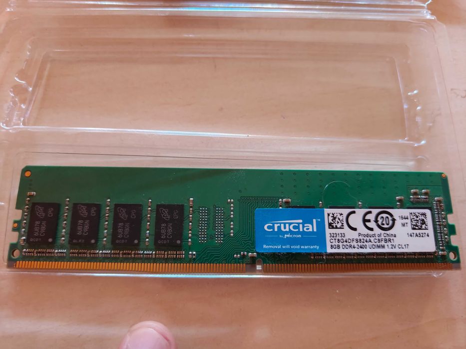DDR4 UDIMM 2x8 GB 2400