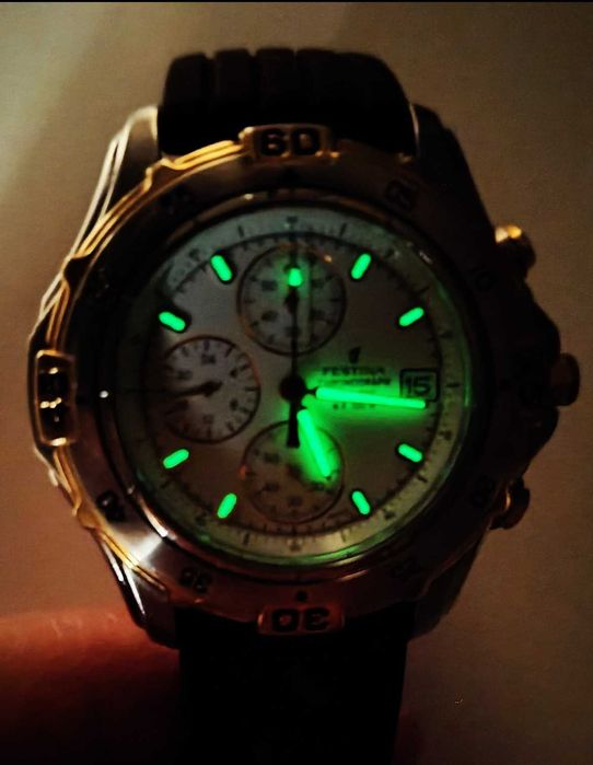 Винтидж Festina 6502, перфектно състояниес две каишки, бартер