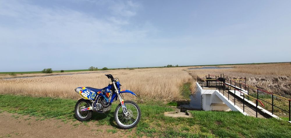 Yamaha wr 450f ..