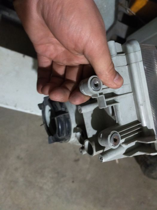 Продам фары максима 32