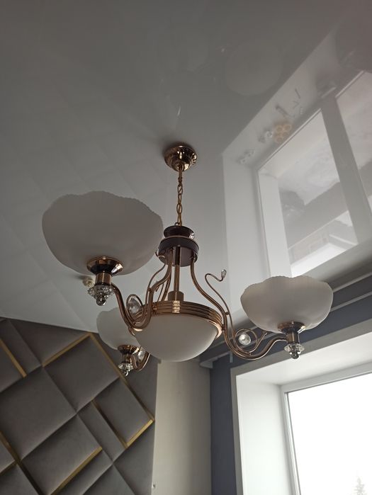 Люстра 3 рожковая