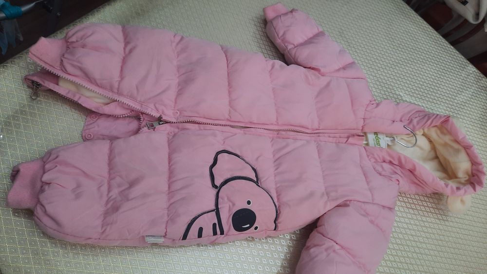Б/у. Зимний комбинезон для девочки.