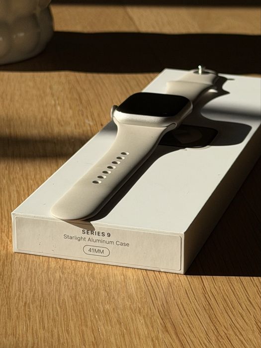 Apple Watch series 9 41mm Stralight aluminum