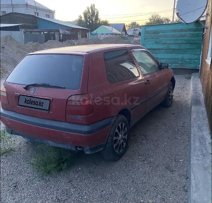 Авто фольсфаген гольф 3
