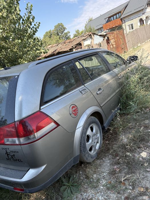 Vand opel vectra C 2.2 automat !