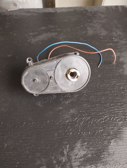 Рулевой редуктор для электро машинки(детской)