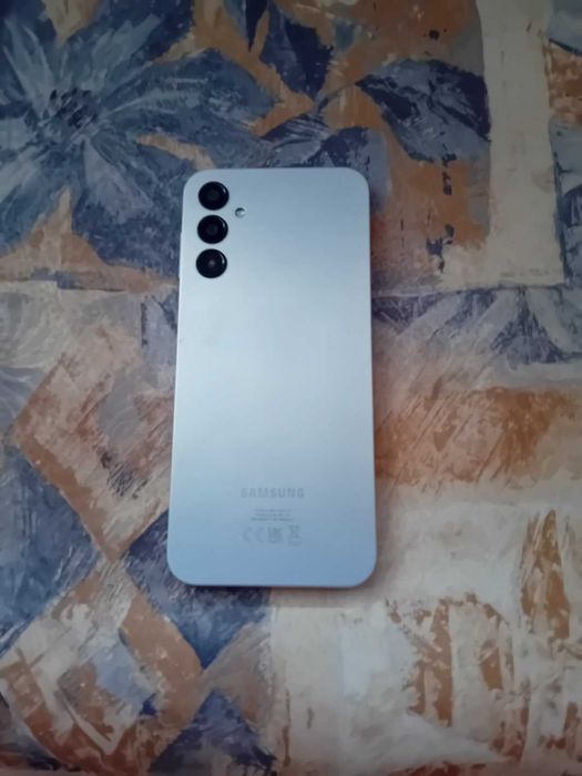 Продавам samaung A 14