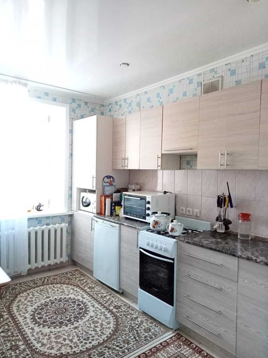 Продам 2 комн квартиру, 58 м², 19 мкр