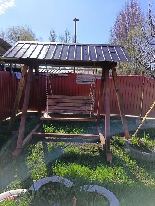 Vand leagan  de gradina