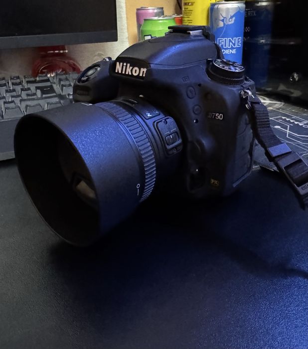 Vand Nikon D750 Nou!