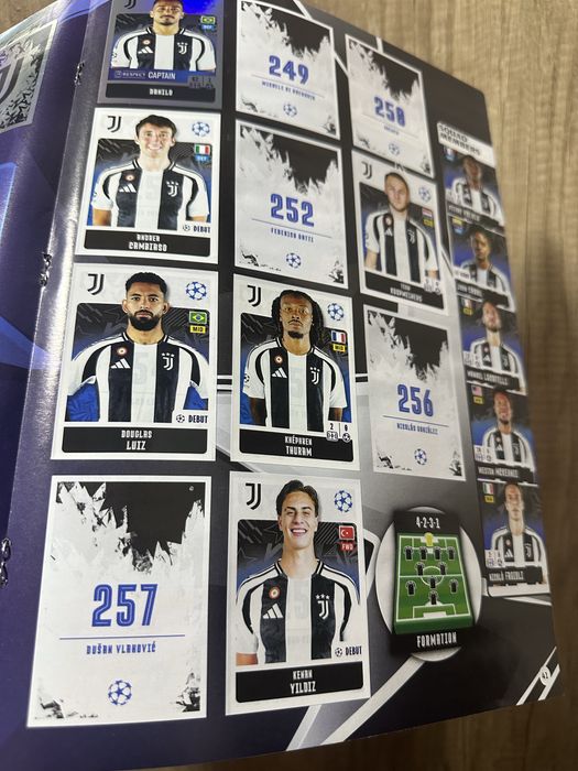 Альбом Лига Чемпионов 2024/2025 Topps (альбом заполнен на 40%)