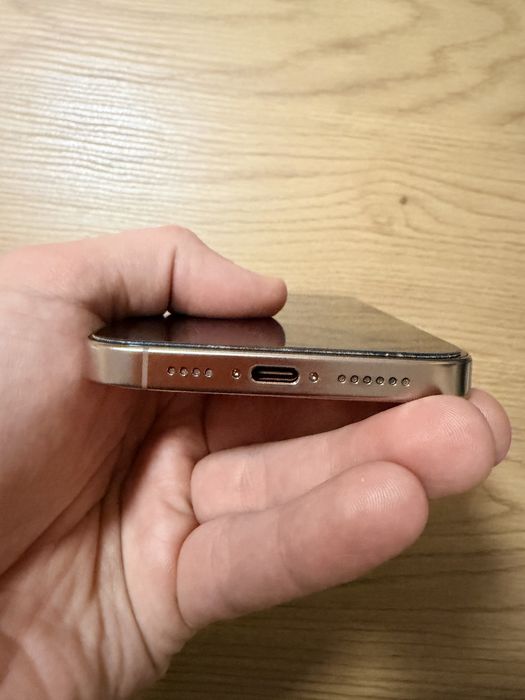 Iphone 16 pro max 256gb, gold