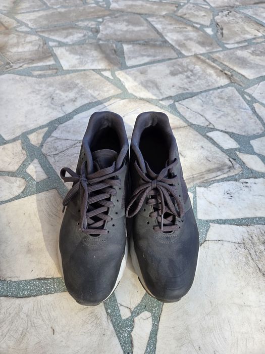 Оригинални маратонки