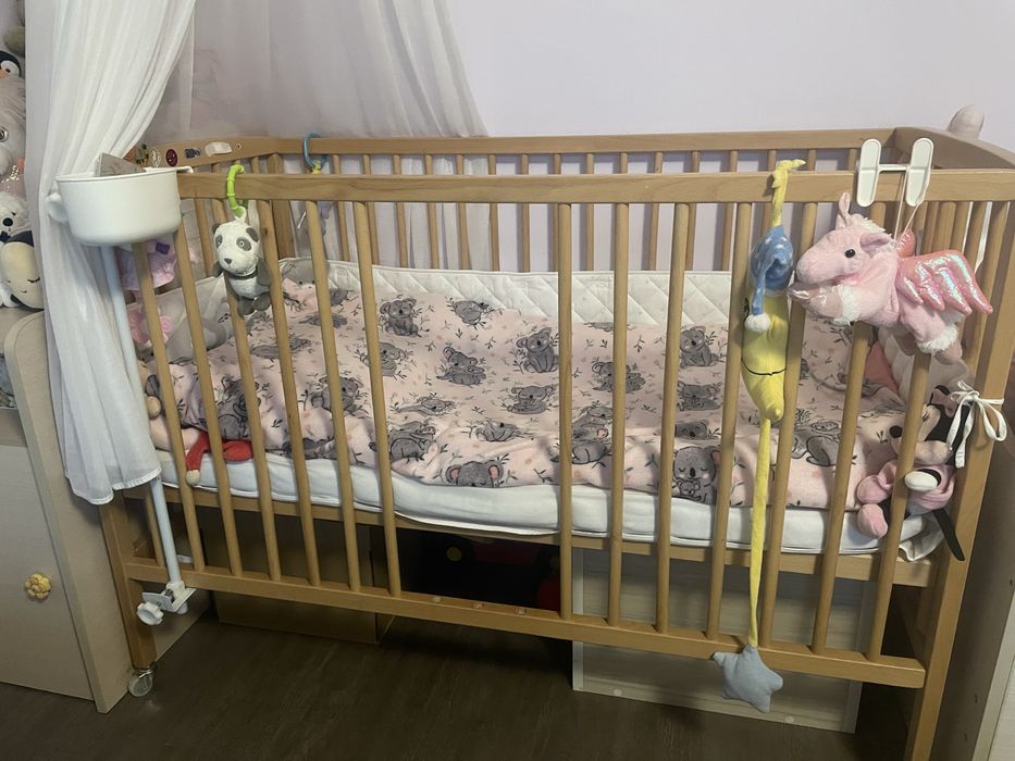 Бебешка кошара дървена