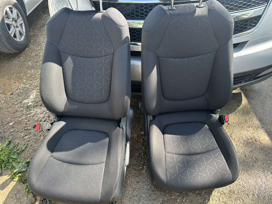 Щора/кора за багажник и седалки за Toyota CHR/ Тойота